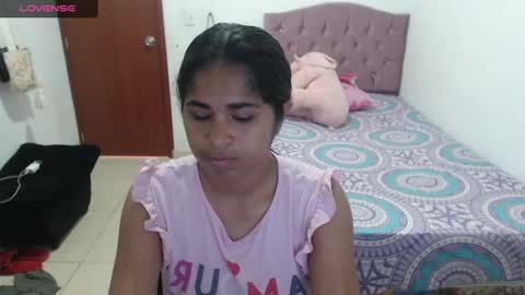 Snapshot of kiara_williamss chatting on February 2025 04:14:02 PM Kiara online show from February 2025 04:14:02 PM