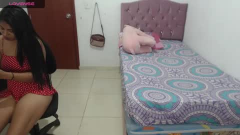 Snapshot of kiara_williamss chatting on February 2025 09:41:02 PM Kiara online show from February 2025 09:41:02 PM