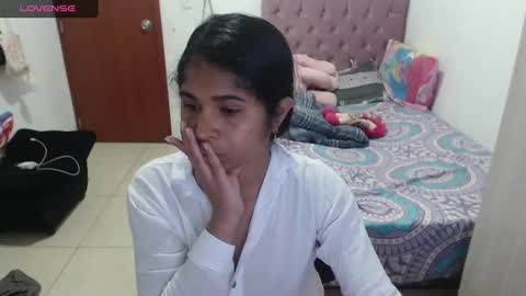 Snapshot of kiara_williamss chatting on March 2025 02:09:01 AM Kiara online show from March 2025 02:09:01 AM