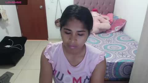 Snapshot of kiara_williamss chatting on March 2025 05:54:02 PM Kiara online show from March 2025 05:54:02 PM