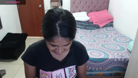 Snapshot of kiara_williamss chatting on March 2025 07:03:02 PM Kiara online show from March 2025 07:03:02 PM