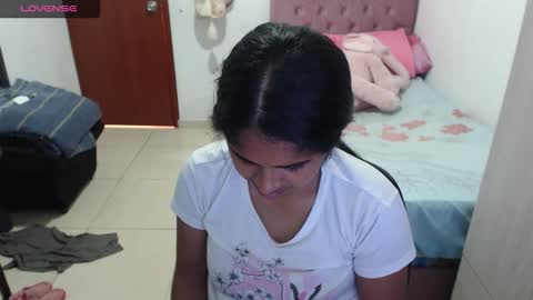 Snapshot of kiara_williamss chatting on October 2025 06:42:02 PM Kiara online show from October 2025 06:42:02 PM