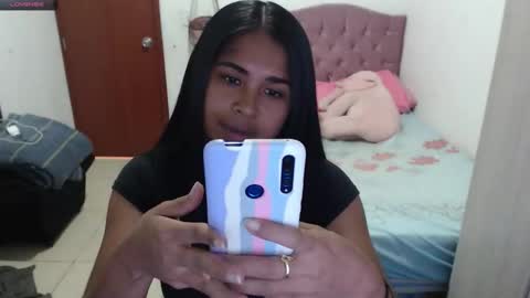 Snapshot of kiara_williamss chatting on October 2025 06:53:01 PM Kiara online show from October 2025 06:53:01 PM