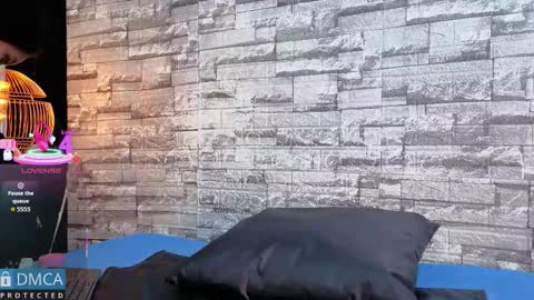 Kiara Zahiri online show from November 2025 11:09:01 AM