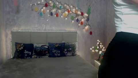 Kara online show from April 2026 06:01:01 PM