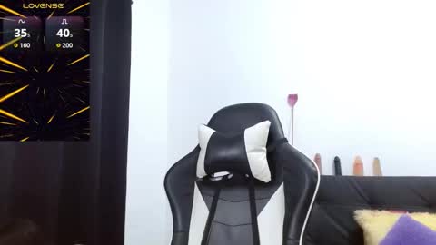 KiaraRider online show from December 2025 05:32:01 PM