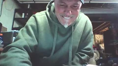 Snapshot of kick_1_down chatting on December 2024 08:38:02 PM kick_1_down online show from December 2024 08:38:02 PM