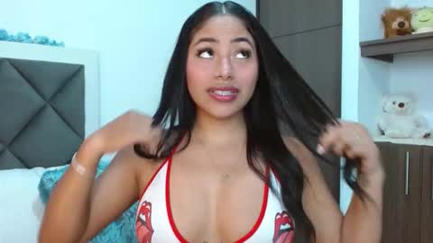 Snapshot of kiimrose69 chatting on November 2025 02:44:01 AM Kim rose online show from November 2025 02:44:01 AM