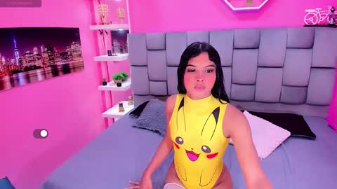 kiishanny online show from October 2025 08:27:02 PM