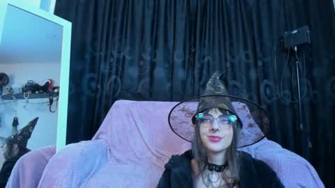 Kizuky online show from October 2025 03:40:01 AM