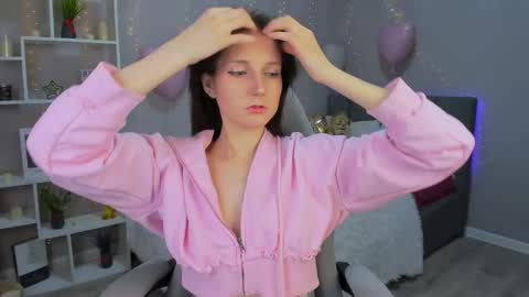 Kika online show from February 2026 02:06:01 PM