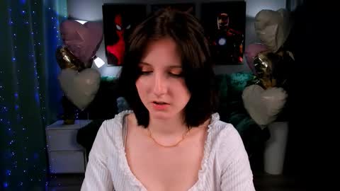 Kika online show from March 2026 12:01:02 PM