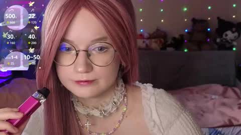 kiki_blue_eyes online show from February 2026 06:35:01 AM