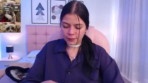 kIKI online show from December 2025 06:49:01 PM
