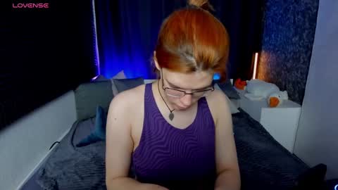 Snapshot of kiki_krash chatting on December 2024 10:19:02 AM Kiki online show from December 2024 10:19:02 AM