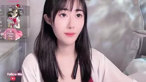 Snapshot of kiki_loveu chatting on December 2024 07:07:02 AM kiki_loveu online show from December 2024 07:07:02 AM