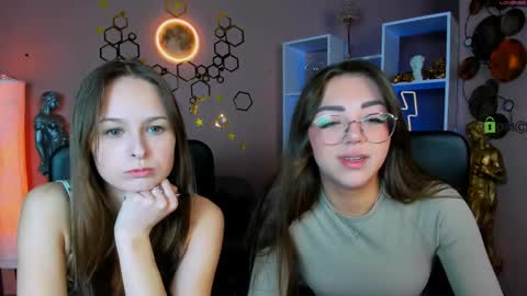 kiki_swan online show from April 2026 09:34:01 AM