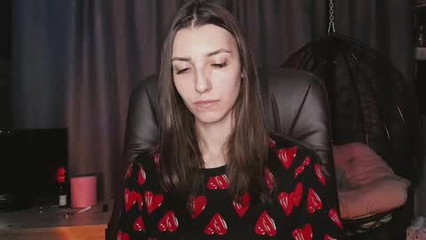 Snapshot of kikies_ chatting on October 2025 11:57:01 PM Mika and Miranda online show from October 2025 11:57:01 PM