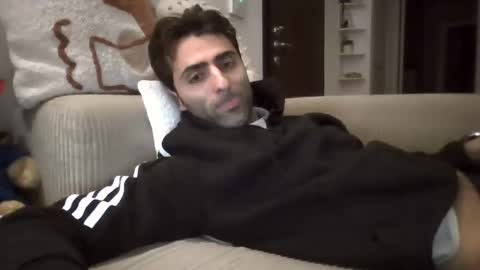 Snapshot of kikkus01 chatting on February 2026 10:33:01 PM kikkus01 online show from February 2026 10:33:01 PM