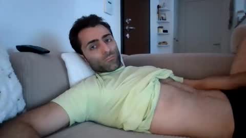 Snapshot of kikkus01 chatting on May 2026 04:33:01 PM kikkus01 online show from May 2026 04:33:01 PM