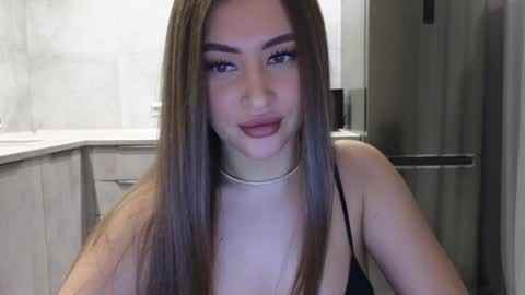 Snapshot of killer__girls chatting on February 2025 04:41:02 PM EvaAnna online show from February 2025 04:41:02 PM