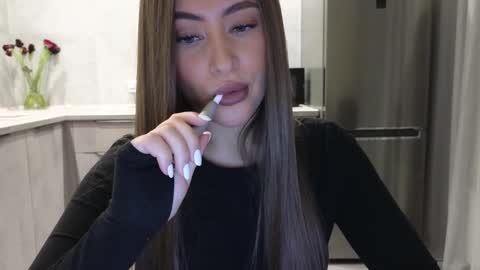 Snapshot of killer__girls chatting on February 2025 02:57:02 PM EvaAnna online show from February 2025 02:57:02 PM