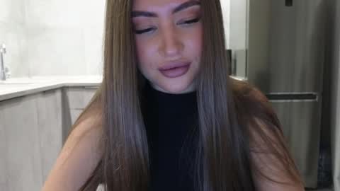 Snapshot of killer__girls chatting on February 2025 05:58:02 PM EvaAnna online show from February 2025 05:58:02 PM