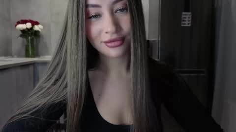 Snapshot of killer__girls chatting on November 2025 08:18:01 PM EvaAnna online show from November 2025 08:18:01 PM