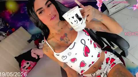 Snapshot of kilye_nellaa chatting on May 2026 04:13:01 PM kylie anthonella online show from May 2026 04:13:01 PM