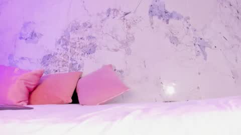 Snapshot of kim_baker1 chatting on September 2025 08:23:01 PM kim online show from September 2025 08:23:01 PM