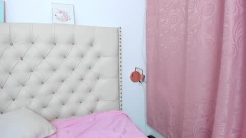 Snapshot of kim_eli chatting on February 2025 10:54:01 PM kim_eli online show from February 2025 10:54:01 PM