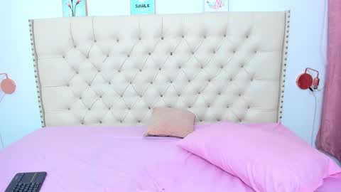 Snapshot of kim_eli chatting on February 2025 02:18:01 AM kim_eli online show from February 2025 02:18:01 AM