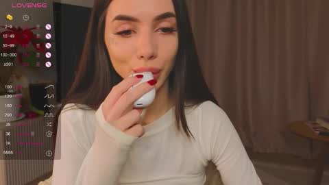 Snapshot of kim_lyn chatting on January 2026 04:48:02 AM KIM online show from January 2026 04:48:02 AM