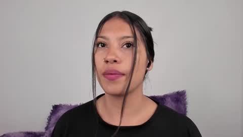 Snapshot of kim_mouth17 chatting on November 2025 03:06:01 AM kim_mouth17 online show from November 2025 03:06:01 AM