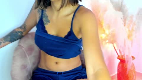 Snapshot of kim_murphy chatting on January 2025 12:10:01 PM Kim Murphy online show from January 2025 12:10:01 PM