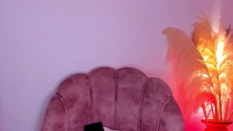 Snapshot of kim_murphy chatting on February 2025 12:48:01 PM Kim Murphy online show from February 2025 12:48:01 PM