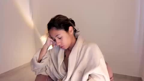 Snapshot of kim_murphy chatting on September 2025 01:44:02 PM Kim Murphy online show from September 2025 01:44:02 PM