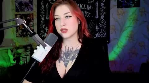 Snapshot of kim_possible1 chatting on December 2025 02:48:01 PM Hi Im Kimberly but u can call me Kim. Turn on ur sound i love to talk and moan online show from December 2025 02:48:01 PM