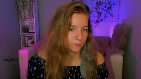 kim online show from September 2025 09:22:02 AM