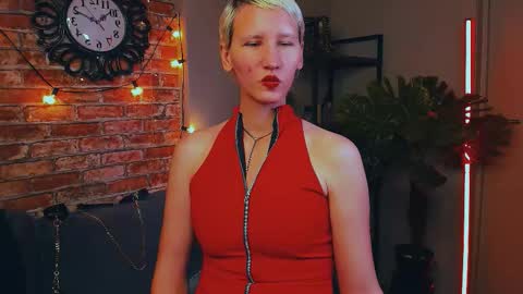 Kim online show from October 2025 12:14:02 PM