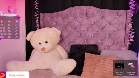 Snapshot of kima_rousse chatting on December 2025 03:55:02 AM KIMA - ROUSSE online show from December 2025 03:55:02 AM