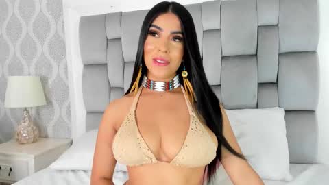 Snapshot of kimberlin_cam_ chatting on February 2026 07:37:01 PM Kimberlin online show from February 2026 07:37:01 PM