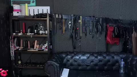  KIMBERLY SWAN  online show from November 2025 07:23:01 PM