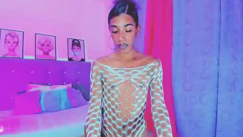 Snapshot of kimberly_thompsom chatting on February 2025 08:47:02 PM Your Queen KIM online show from February 2025 08:47:02 PM