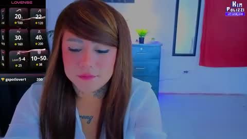 Snapshot of kimberlygati2 chatting on February 2025 02:17:02 AM Kimberly Polizzi online show from February 2025 02:17:02 AM