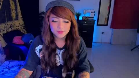 Snapshot of kimberlygati2 chatting on September 2025 03:08:02 AM Kimberly Polizzi online show from September 2025 03:08:02 AM