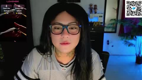 Snapshot of kimberlygati2 chatting on November 2025 10:52:02 PM Kimberly Polizzi online show from November 2025 10:52:02 PM