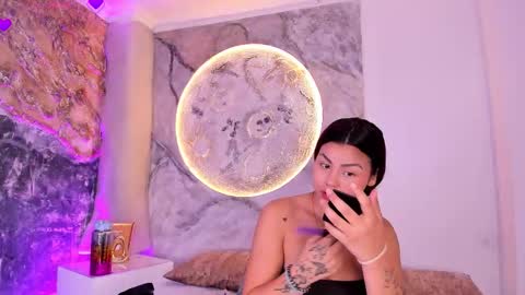 Kimberly Loren online show from December 2025 09:19:02 PM