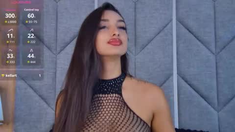 Snapshot of kimberlymav chatting on September 2025 04:23:01 AM Kimberly online show from September 2025 04:23:01 AM