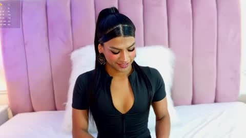 Kimberlyn online show from May 2026 08:25:02 PM